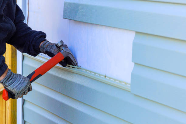 Reliable Siding Repair contractor in Middletown, KY by Squared Siding